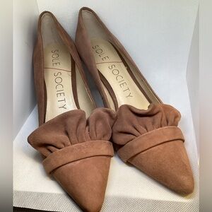 SOLE SOCIETY BROWN SUDEN HEELS